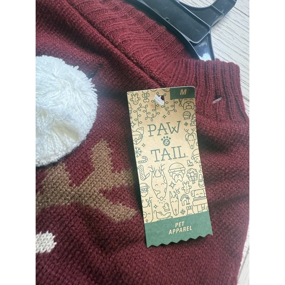 Paw & Tail NWT Pet Holiday Christmas Sweater.‎ Rudolph W/ Pom Pom Nose. Sz M